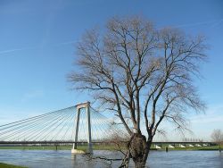 de tuibrug bij Heusden