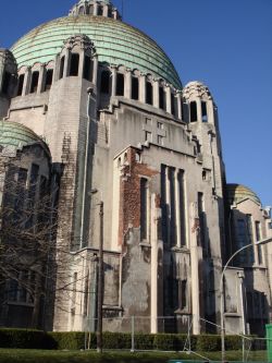 de basiliek in verval